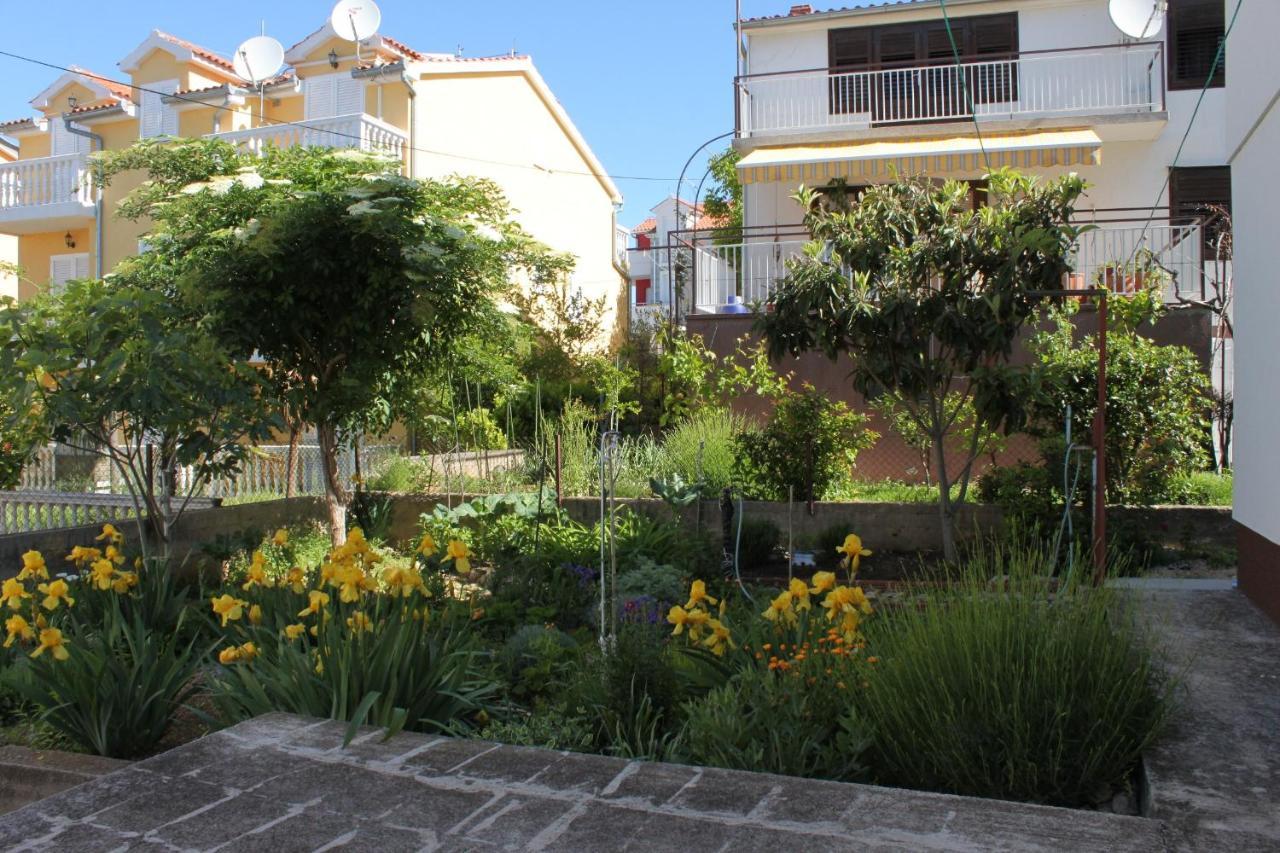 Apartments With A Parking Space Vodice - 7604 Экстерьер фото